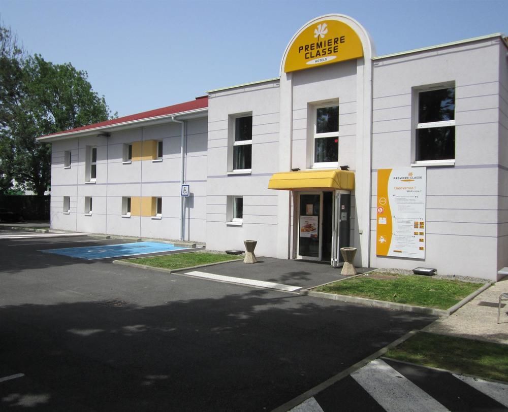 Hotel Campanile Pau Est-Bizanos Exterior foto